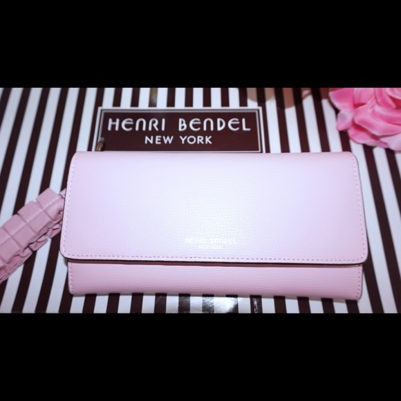 CONVENIENT HENRI BENDEL UPTOWN ORGANIZER WRISTLET - Picture 3 of 3